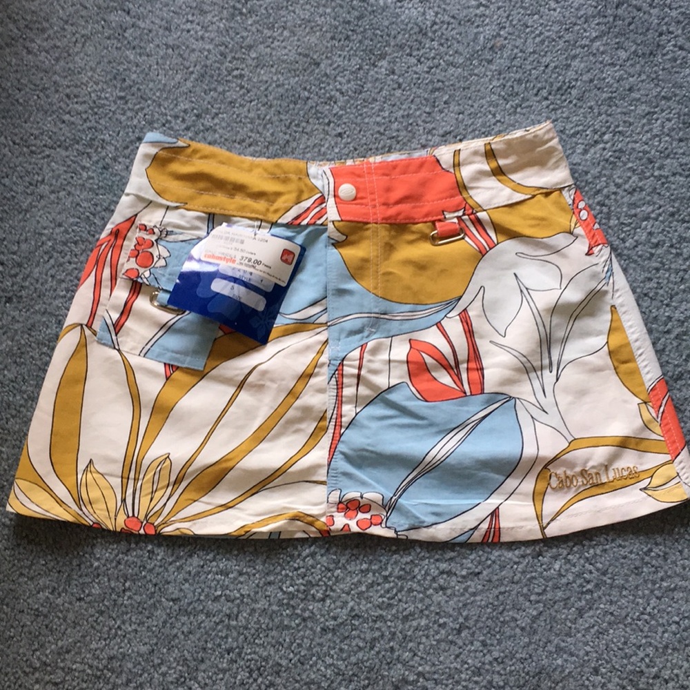 From Mexico; NWT Cabo size 5 skirt